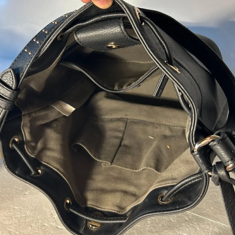 Dolce Vita Black Vegan leather bucket handbag gold tone hardware classic essenti